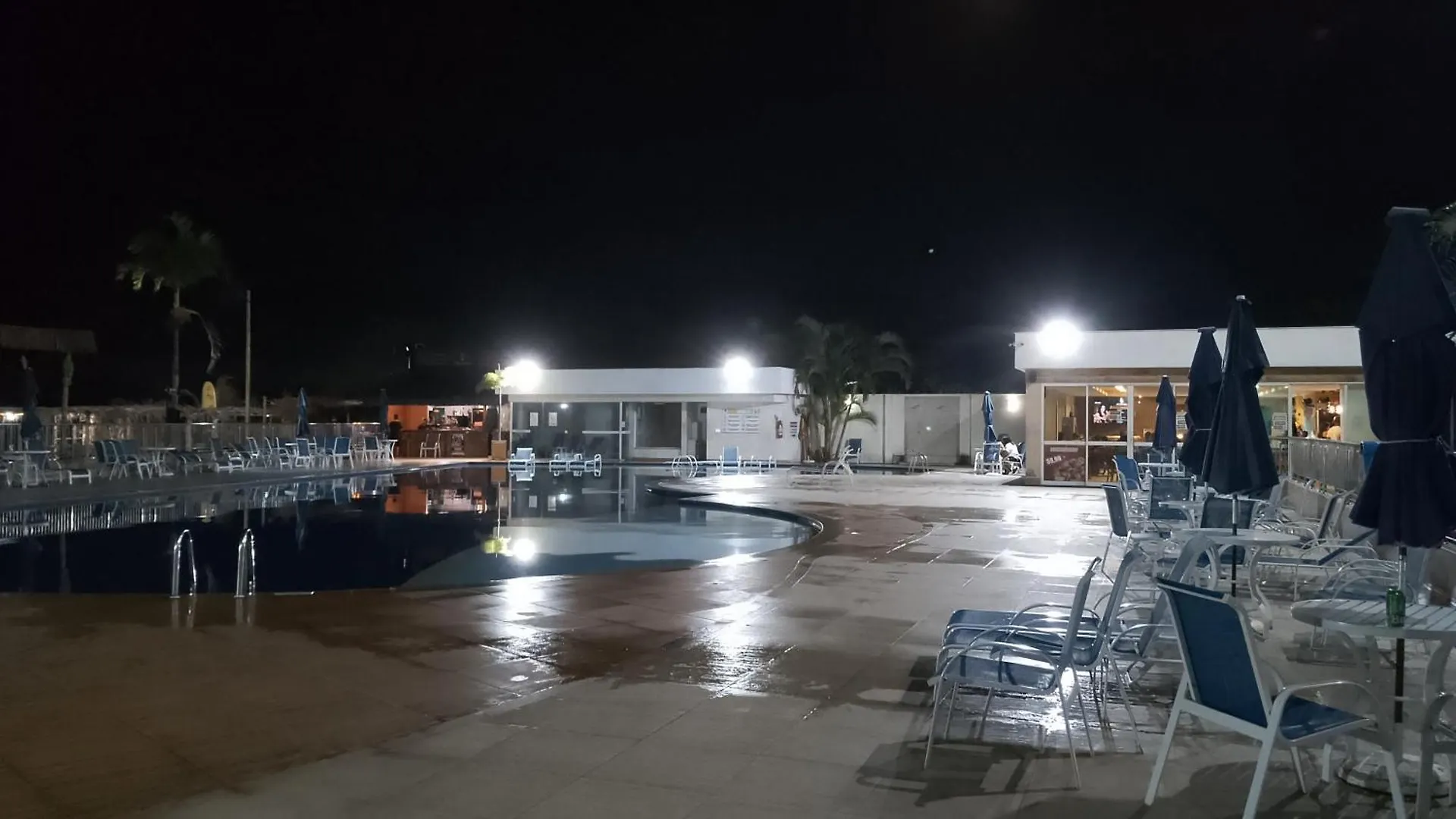 Apartment Golden Lake Apart Hotel Arraial Do Cabo Rj A&J Brazil